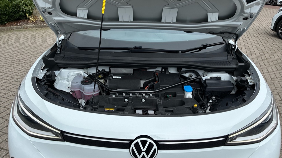 Volkswagen ID.5 128kW Style Pro 77kWh 5dr Auto Electric Coupe - Image 37