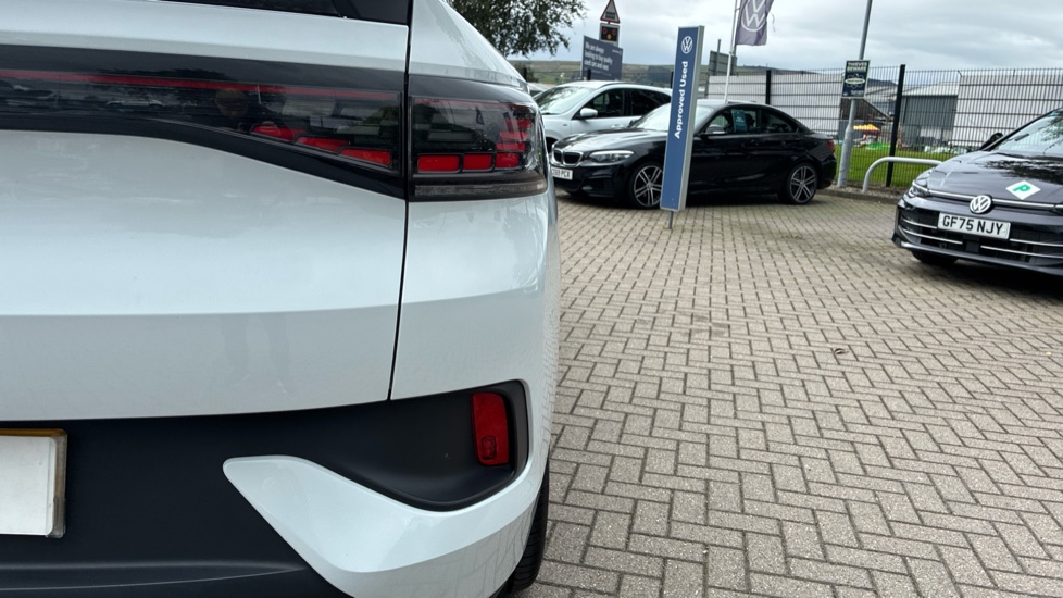 Volkswagen ID.5 128kW Style Pro 77kWh 5dr Auto Electric Coupe - Image 38