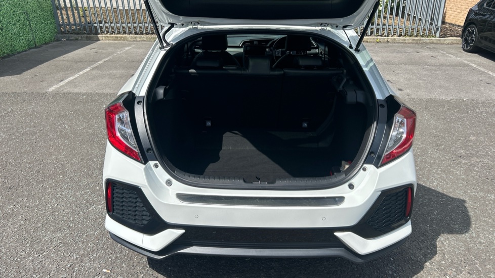 Honda Civic 1.0 VTEC Turbo EX 5dr CVT Petrol Hatchback - Image 4