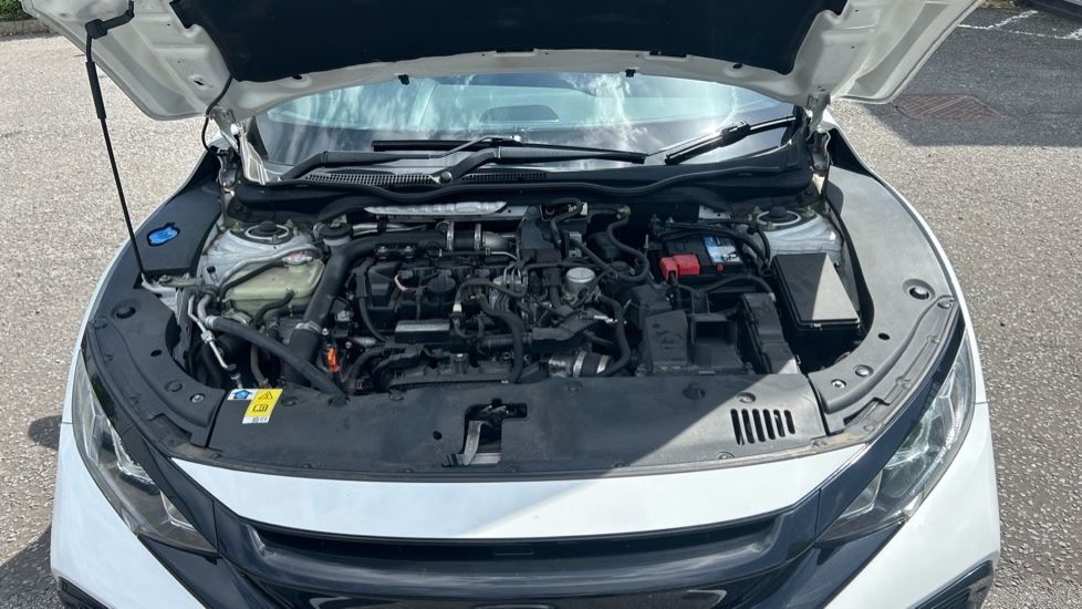 Honda Civic 1.0 VTEC Turbo EX 5dr CVT Petrol Hatchback - Image 8