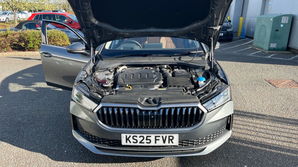 Skoda Superb 2.0 TDI 193 Laurin + Klement 4X4 5dr DSG Diesel Estate - Image 8