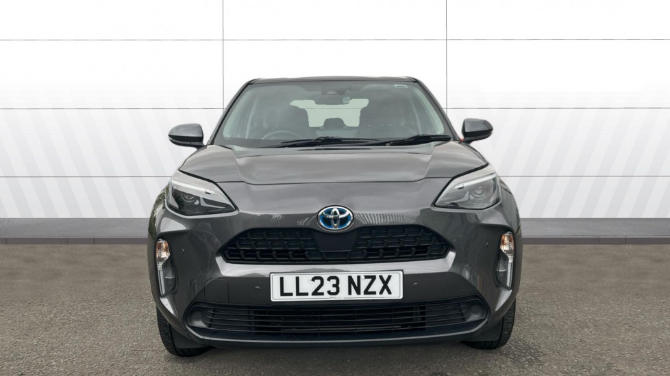 Toyota Yaris Cross 1.5 Hybrid Icon 5dr CVT Hybrid Estate - Image 3