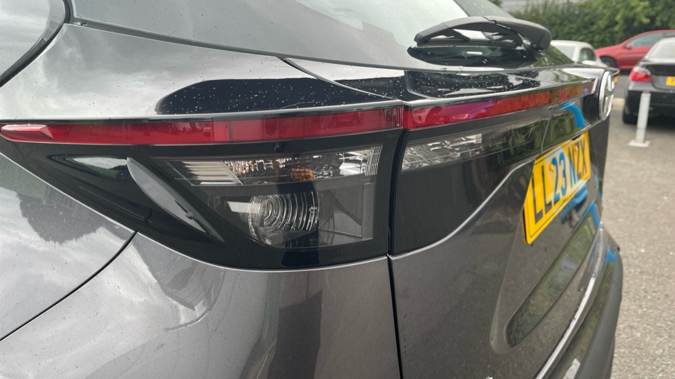 Toyota Yaris Cross 1.5 Hybrid Icon 5dr CVT Hybrid Estate - Image 27