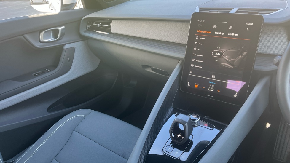 Polestar 2 170kW 69kWh Standard Range Single motor 5dr Auto Electric Hatchback - Image 14