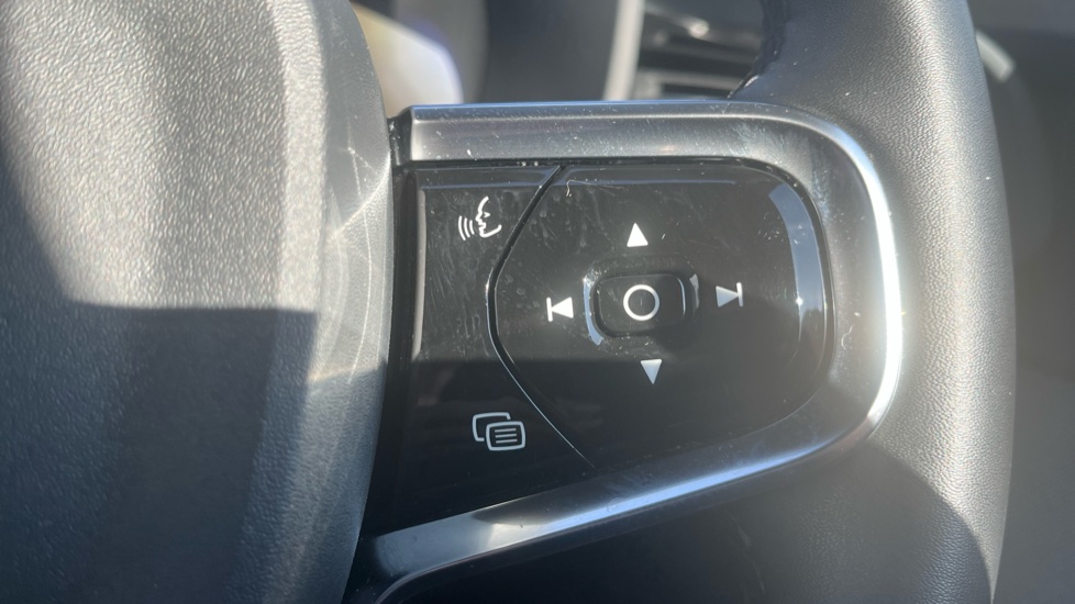 Polestar 2 170kW 69kWh Standard Range Single motor 5dr Auto Electric Hatchback - Image 37