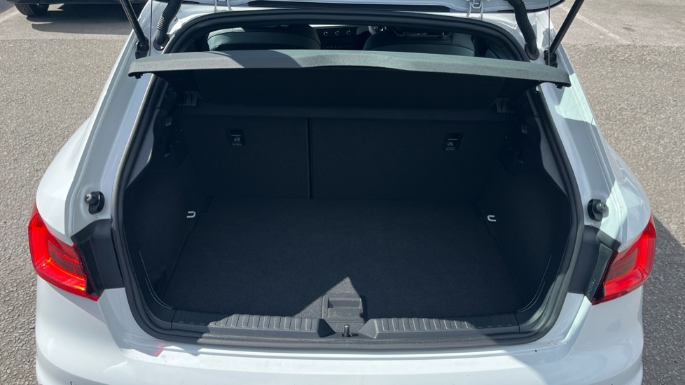 Audi A1 35 TFSI S Line 5dr S Tronic Petrol Hatchback - Image 4