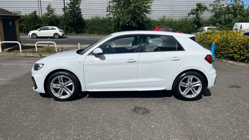 Audi A1 35 TFSI S Line 5dr S Tronic Petrol Hatchback - Image 26