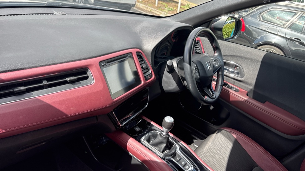 Honda HR-V 1.5 i-VTEC Turbo Sport 5dr Petrol Hatchback - Image 9