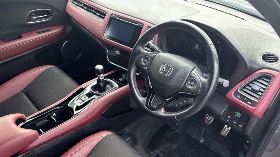 Honda HR-V 1.5 i-VTEC Turbo Sport 5dr Petrol Hatchback - Image 11