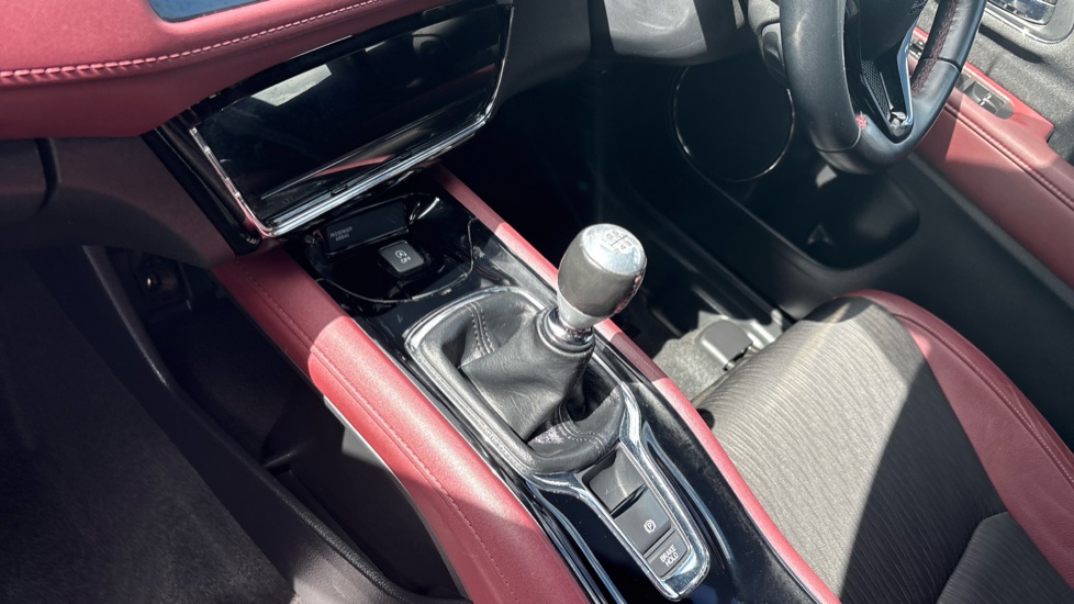 Honda HR-V 1.5 i-VTEC Turbo Sport 5dr Petrol Hatchback - Image 13