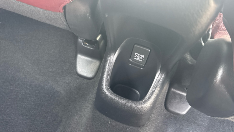 Honda HR-V 1.5 i-VTEC Turbo Sport 5dr Petrol Hatchback - Image 32