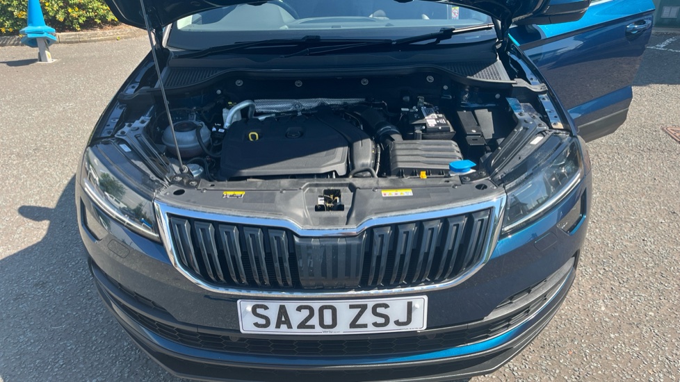 Skoda Karoq 1.5 TSI SE L 5dr Petrol Estate - Image 8