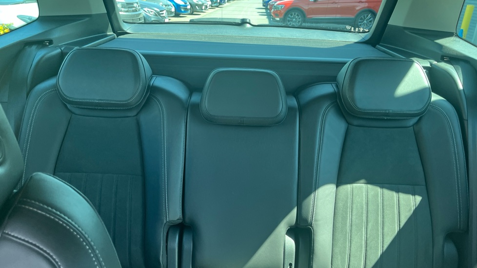 Skoda Karoq 1.5 TSI SE L 5dr Petrol Estate - Image 15