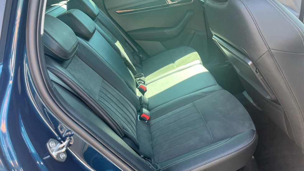Skoda Karoq 1.5 TSI SE L 5dr Petrol Estate - Image 16