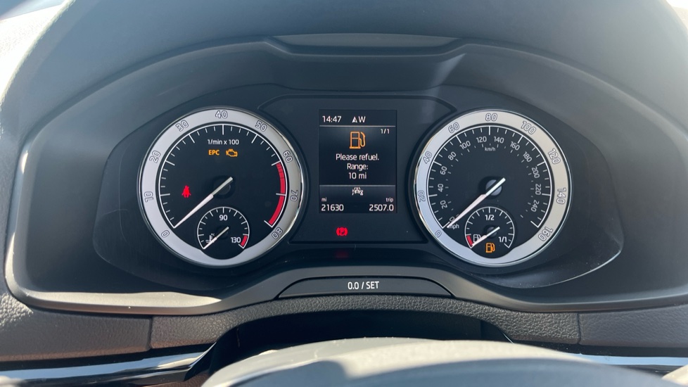 Skoda Karoq 1.5 TSI SE L 5dr Petrol Estate - Image 18