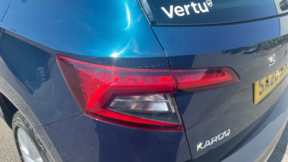 Skoda Karoq 1.5 TSI SE L 5dr Petrol Estate - Image 27