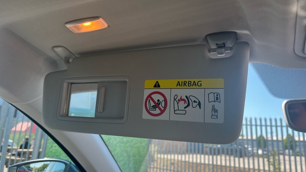 Skoda Karoq 1.5 TSI SE L 5dr Petrol Estate - Image 36