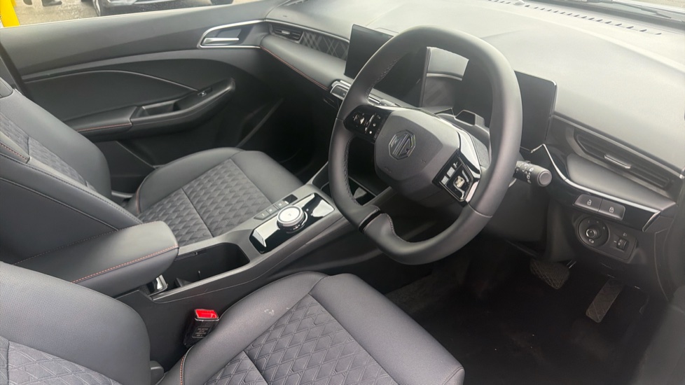 MG MG3 1.5 Hybrid Trophy 5dr Auto Hybrid Hatchback - Image 11