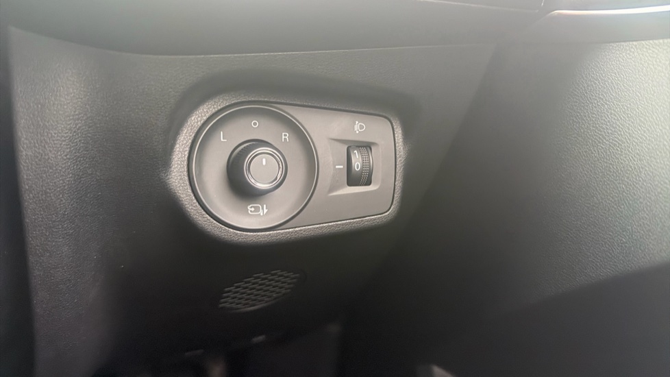 MG MG3 1.5 Hybrid Trophy 5dr Auto Hybrid Hatchback - Image 33