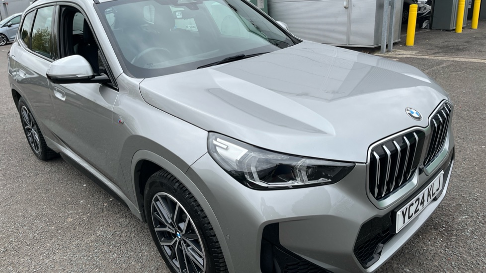 BMW X1 sDrive 20i MHT M Sport 5dr Step Auto Petrol Estate - Image 21