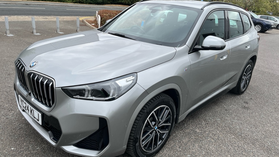 BMW X1 sDrive 20i MHT M Sport 5dr Step Auto Petrol Estate - Image 24