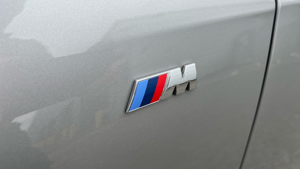BMW X1 sDrive 20i MHT M Sport 5dr Step Auto Petrol Estate - Image 25