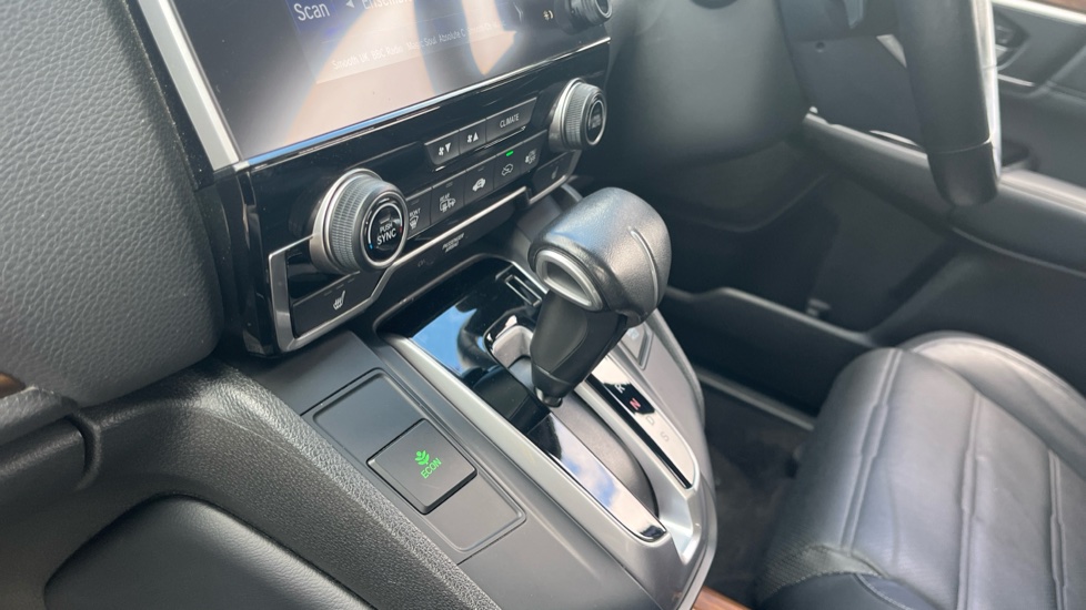 Honda CR-V 1.5 VTEC Turbo EX 5dr CVT Petrol Estate - Image 13