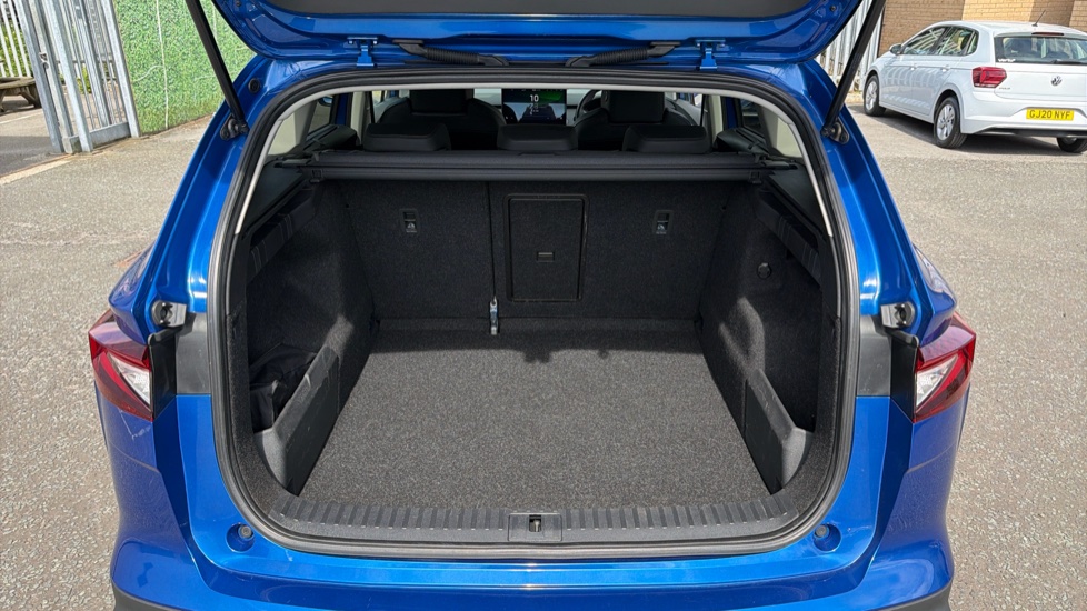 Skoda Enyaq 132kW 60 ecoSuite 62kWh 5dr Auto [120kW] Electric Estate - Image 4