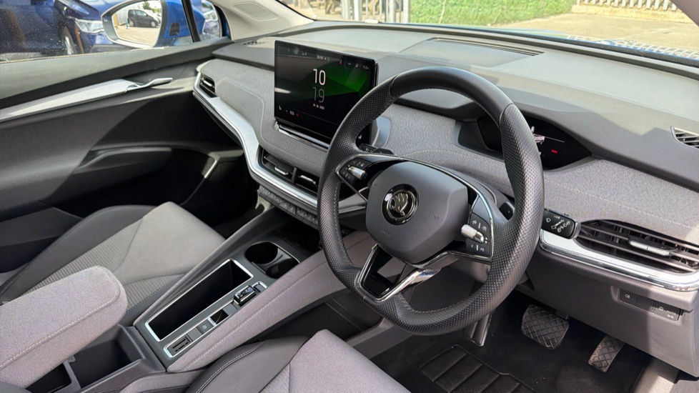 Skoda Enyaq 132kW 60 ecoSuite 62kWh 5dr Auto [120kW] Electric Estate - Image 11