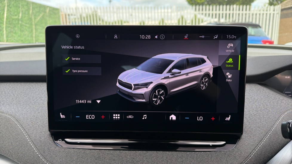 Skoda Enyaq 132kW 60 ecoSuite 62kWh 5dr Auto [120kW] Electric Estate - Image 39