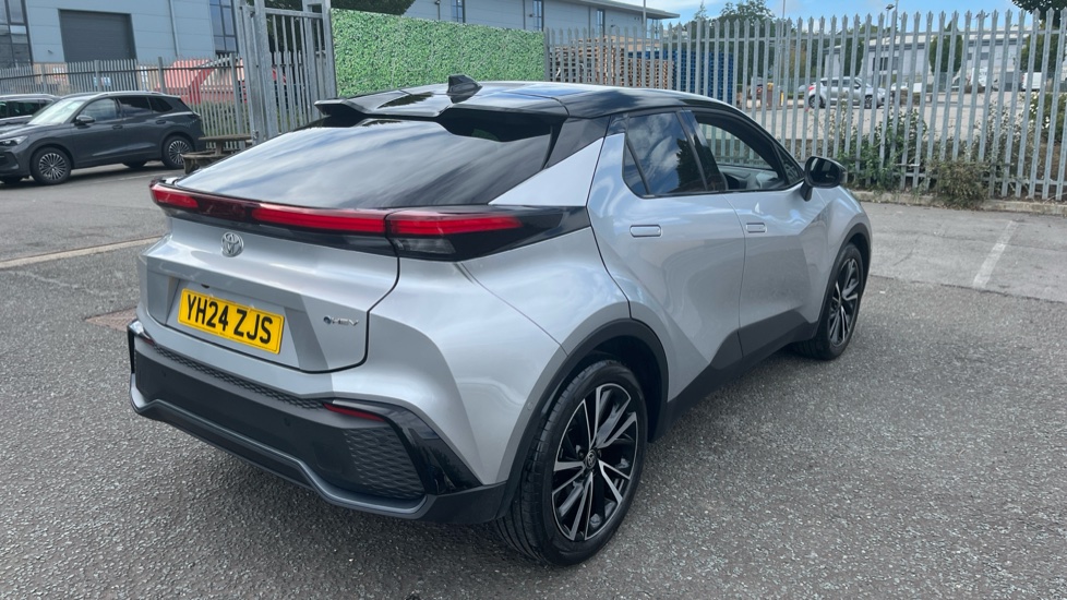 Toyota C-HR 1.8 Hybrid Excel 5dr CVT Hybrid Hatchback - Image 30