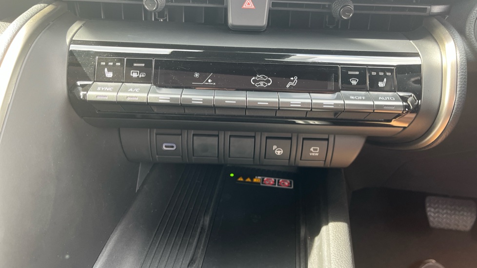 Toyota C-HR 1.8 Hybrid Excel 5dr CVT Hybrid Hatchback - Image 37