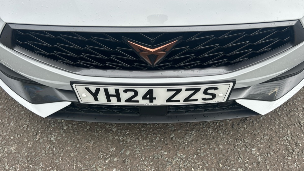 CUPRA Leon 1.5 eTSI V1 Design Edition 5dr DSG Petrol Hatchback - Image 34