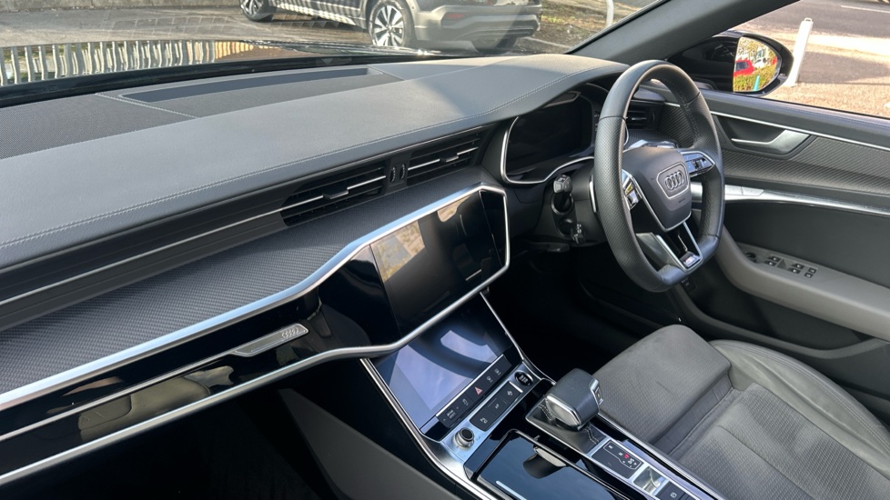 Audi A6 40 TFSI Black Edition 5dr S Tronic [Tech Pack] Petrol Estate - Image 9