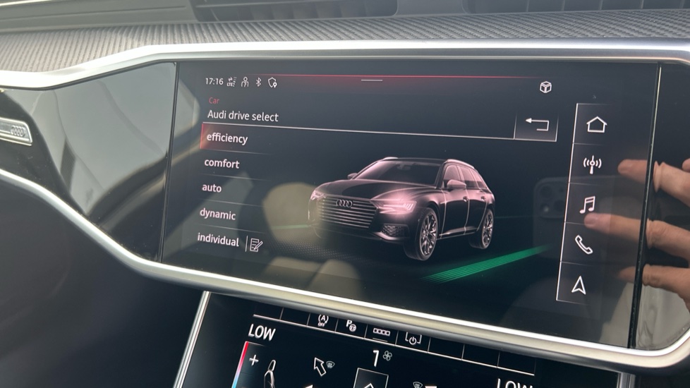 Audi A6 40 TFSI Black Edition 5dr S Tronic [Tech Pack] Petrol Estate - Image 22
