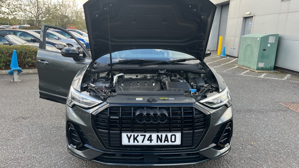 Audi Q3 40 TDI 193 Qtro Black Ed 5dr S Tronic [20Inch  Alloy] Diesel Estate - Image 8
