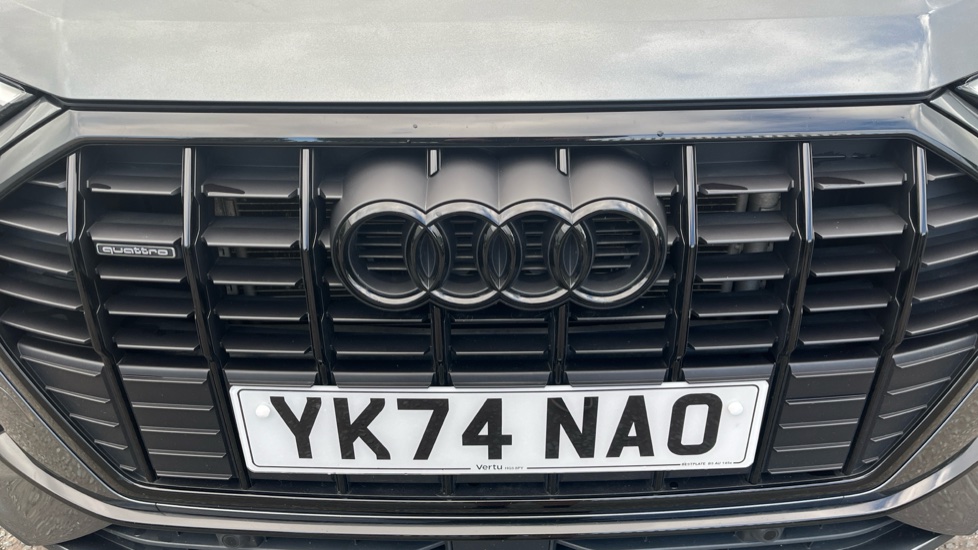 Audi Q3 40 TDI 193 Qtro Black Ed 5dr S Tronic [20Inch  Alloy] Diesel Estate - Image 22