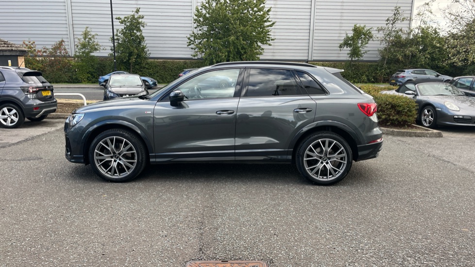 Audi Q3 40 TDI 193 Qtro Black Ed 5dr S Tronic [20Inch  Alloy] Diesel Estate - Image 26
