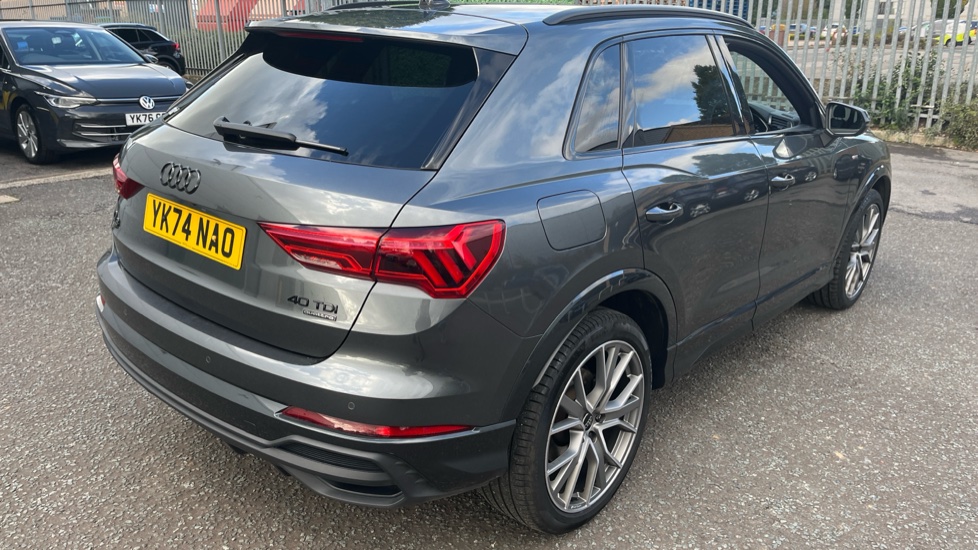 Audi Q3 40 TDI 193 Qtro Black Ed 5dr S Tronic [20Inch  Alloy] Diesel Estate - Image 30
