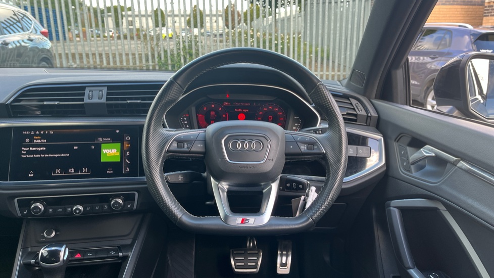 Audi Q3 40 TDI 193 Qtro Black Ed 5dr S Tronic [20Inch  Alloy] Diesel Estate - Image 32