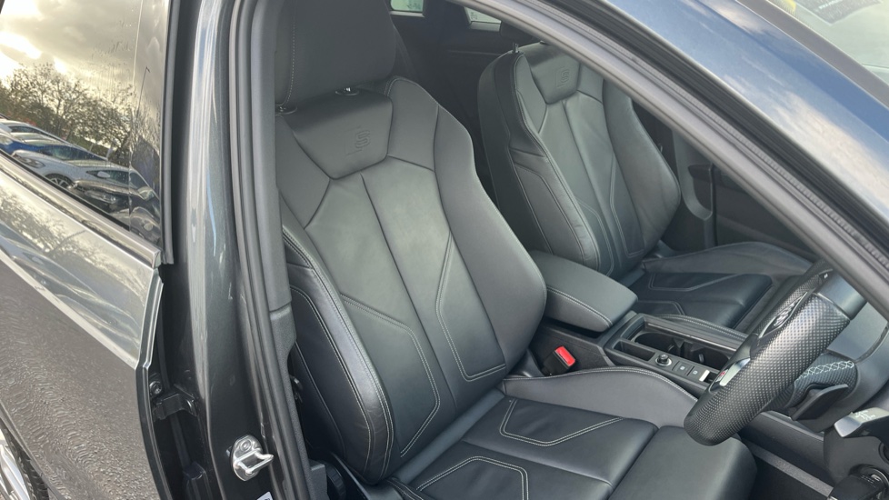 Audi Q3 40 TDI 193 Qtro Black Ed 5dr S Tronic [20Inch  Alloy] Diesel Estate - Image 34