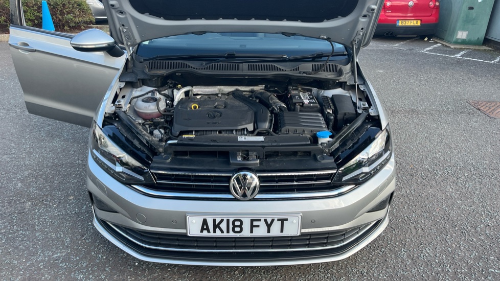 Volkswagen Golf SV 1.5 TSI EVO 130 SE [Nav] 5dr DSG Petrol Hatchback - Image 8