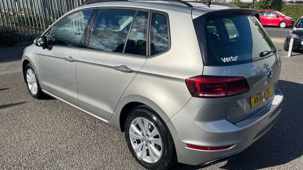 Volkswagen Golf SV 1.5 TSI EVO 130 SE [Nav] 5dr DSG Petrol Hatchback - Image 21