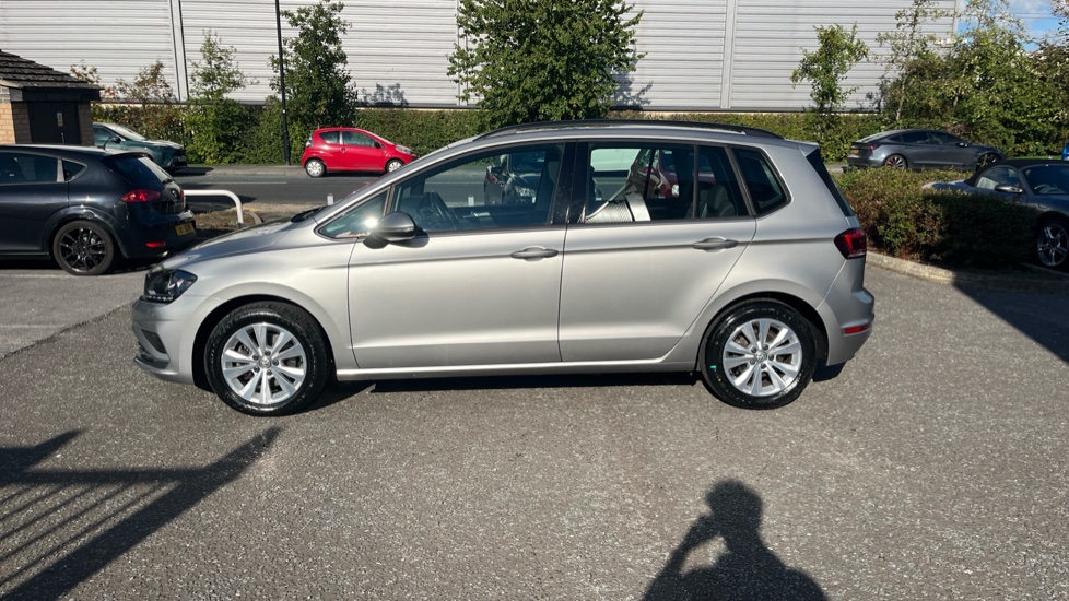Volkswagen Golf SV 1.5 TSI EVO 130 SE [Nav] 5dr DSG Petrol Hatchback - Image 25