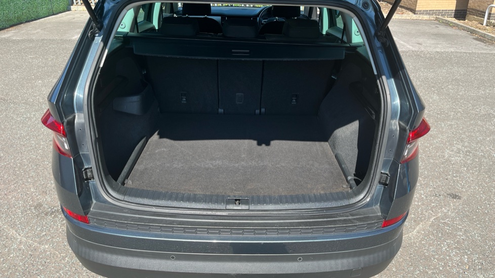 Skoda Kodiaq 2.0 TDI SE 4x4 5dr Diesel Estate - Image 4