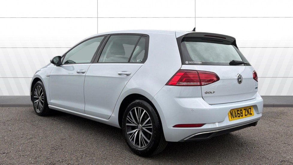Volkswagen Golf 1.5 TSI EVO SE [Nav] 5dr Petrol Hatchback - Image 2