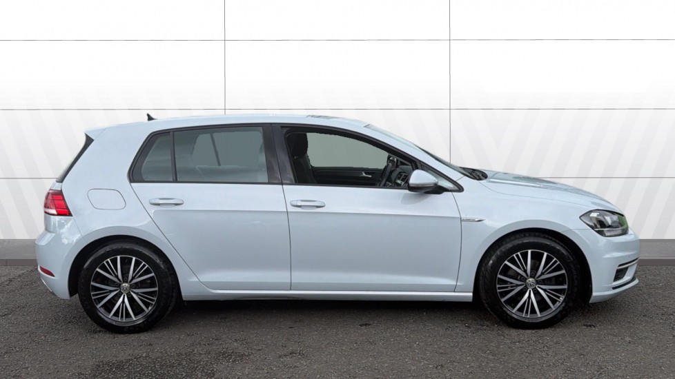 Volkswagen Golf 1.5 TSI EVO SE [Nav] 5dr Petrol Hatchback - Image 5