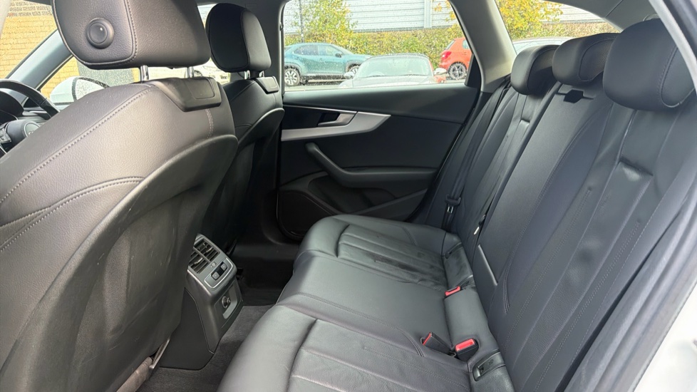 Audi A4 1.4T FSI Sport 5dr Petrol Estate - Image 16