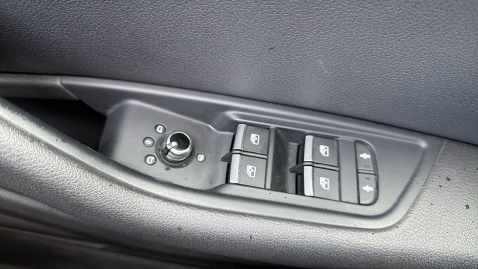 Audi A4 1.4T FSI Sport 5dr Petrol Estate - Image 26