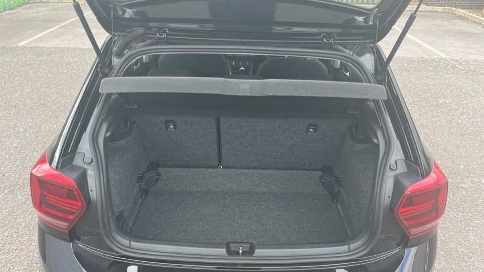 Volkswagen Polo 1.0 TSI 95 SE 5dr Petrol Hatchback - Image 4